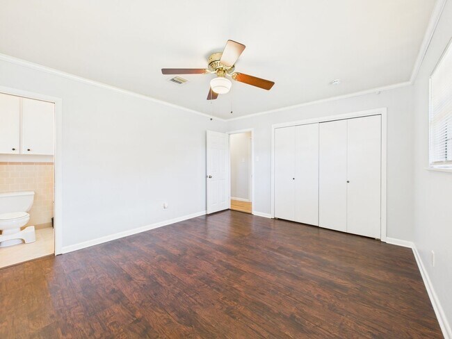 Foto del edificio - Updated 4-Bed, 2-Bath Home in Lafayette – ...