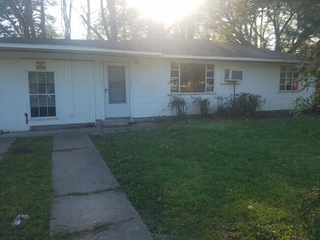 Building Photo - 1310 S 8th St