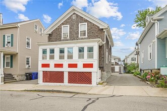 Building Photo - 12 Hammond St