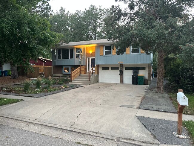 Avocet Rd - 2645 Avocet Rd