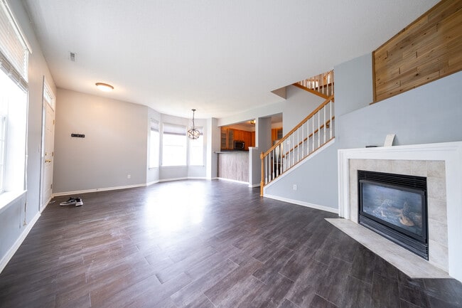 Building Photo - 799 Cobblestone Way
