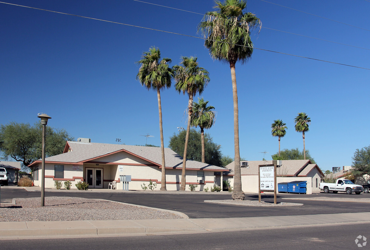 Foto del edificio - Buckeye Senior Apartments