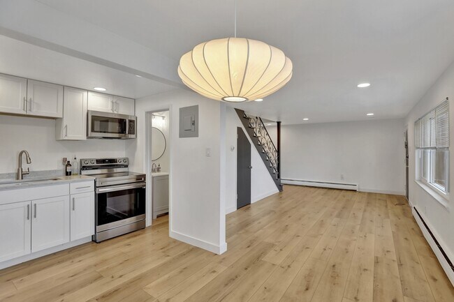 Foto del edificio - 7205 Tennyson St