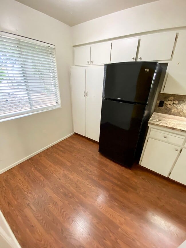 Building Photo - 2 Bedroom 2 Bathroom in Central Phoenix