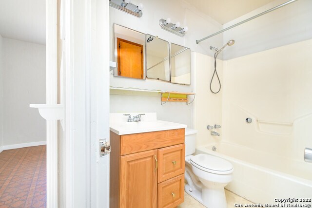 Foto del edificio - 211 Rose Ln