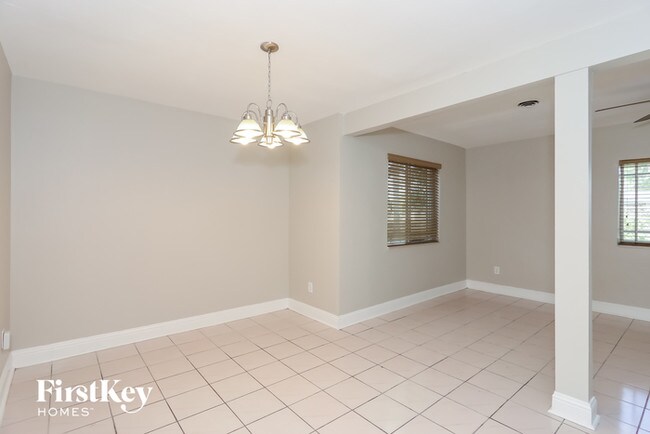 Foto del edificio - 2125 NW 192nd Terrace