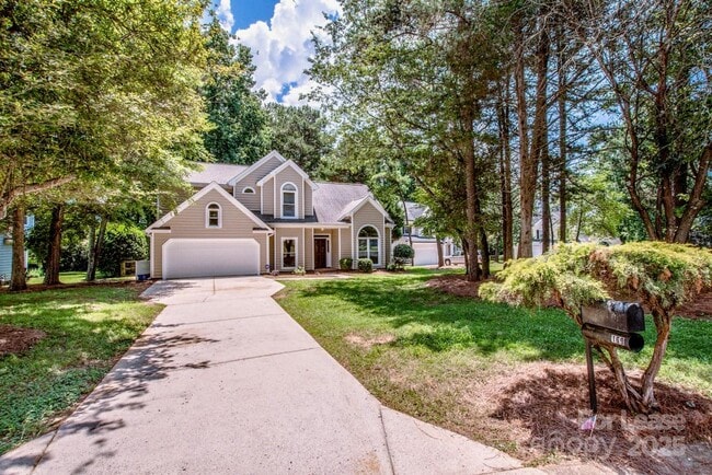 Foto del edificio - 169 Southhaven Dr