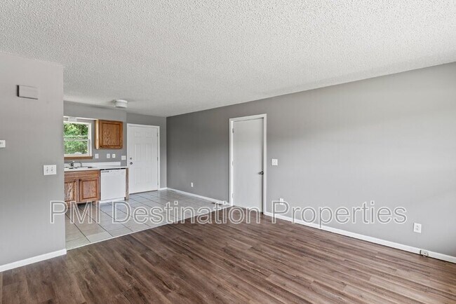 Building Photo - 8580 Kill Creek Rd