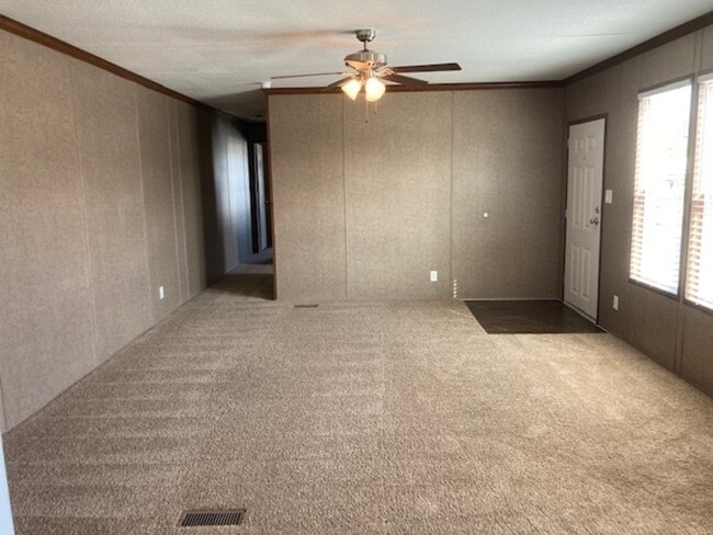 Foto del edificio - 5120 Barbados Calle