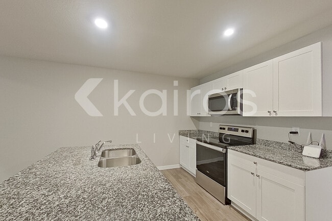 Building Photo - 9117 Aegean Cir
