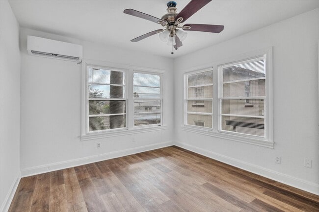 Building Photo - 4006 Avenue R 1/2 Rear