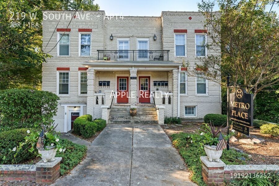 Primary Photo - 219 South Ave