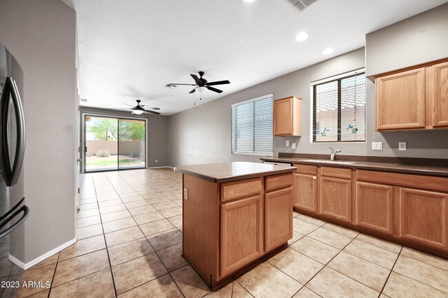 Building Photo - 18165 W Canyon Ln