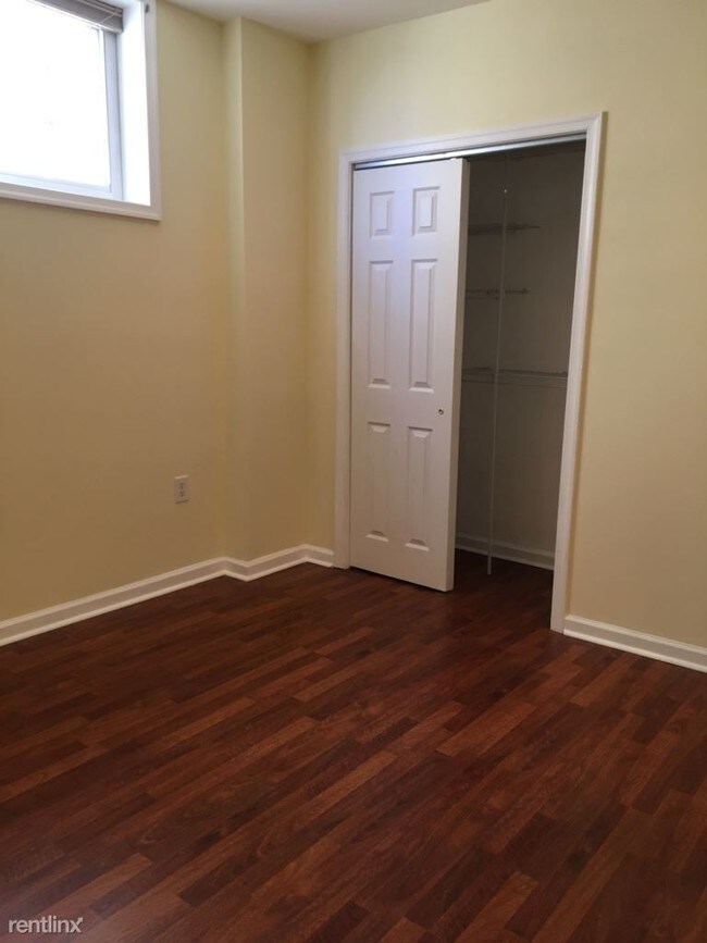 Building Photo - 2428 Broad Street