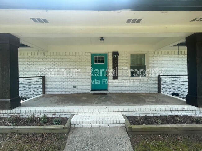 Foto del edificio - 2216 Shancey Ln
