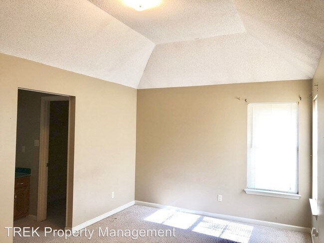 Building Photo - 3 br, 2 bath House - 1806 Black Bear Cir. W