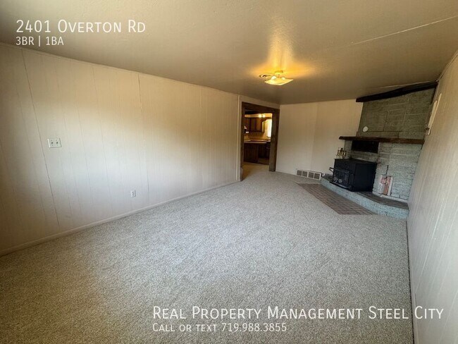 Foto del edificio - 2401 Overton Rd