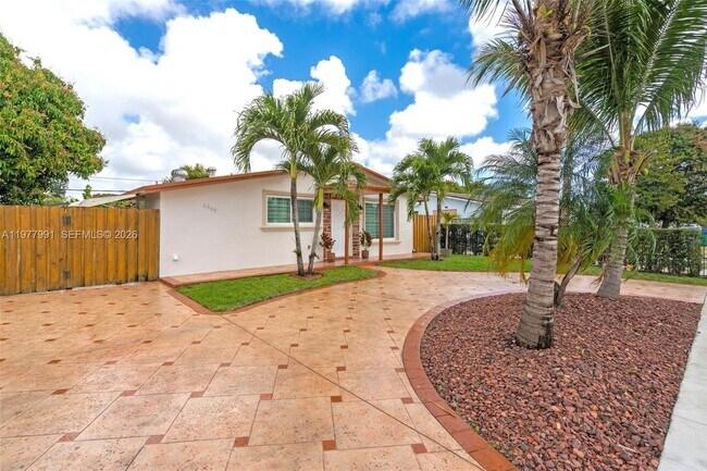 Foto del edificio - 6863 SW 21st St