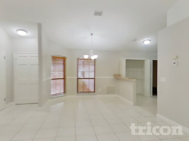 Foto del edificio - 12440 Anesworth Ct