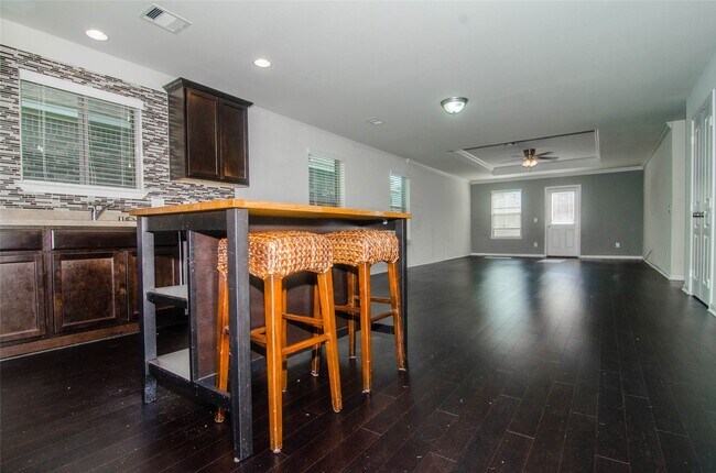 Foto del edificio - 15335 Hope Shadow Ct