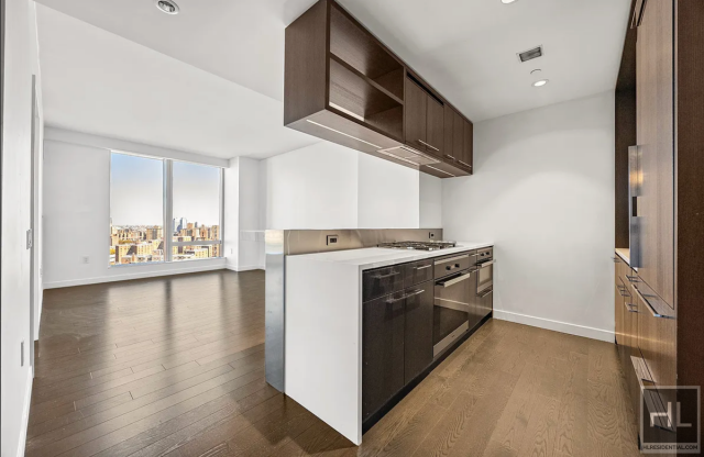 Foto principal - 1 bedroom in NEW YORK NY 10002