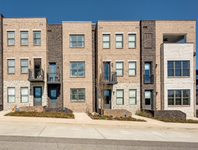 Photo - 740 Inspiration Blvd Townhome