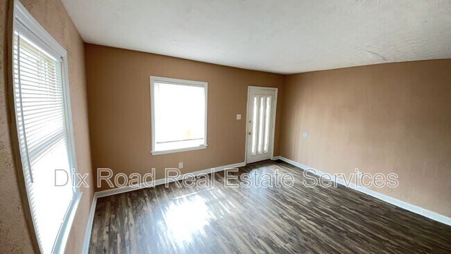Foto del edificio - 2660 Tylersville Rd