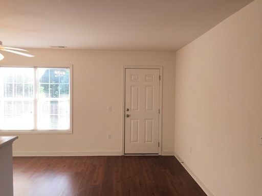 Building Photo - DURANGO PLACE TOWNHOMES