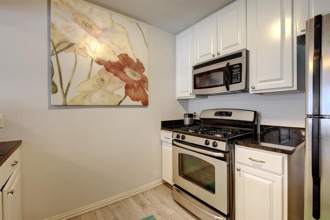 Foto del edificio - 1210 Windsor Rd