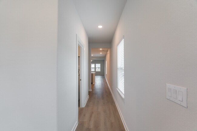 Foto del edificio - 8555 Blueberry Ash St