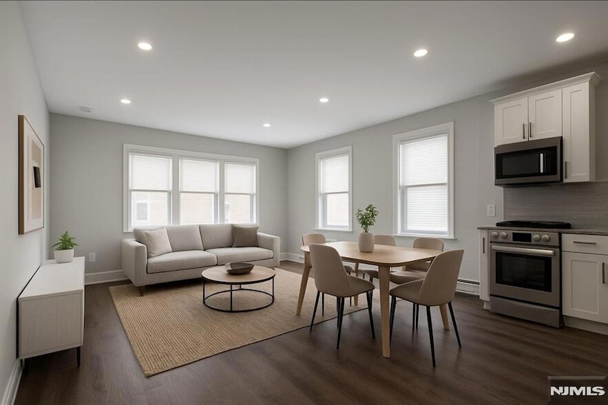 Foto principal - 36 Garfield Pl