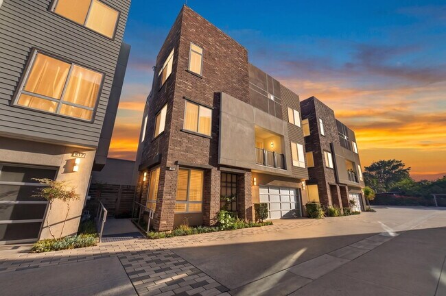 Foto del edificio - 821 Brickyard Ln