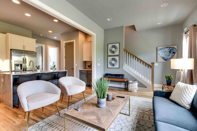 Foto del edificio - 966 Youngs Ln
