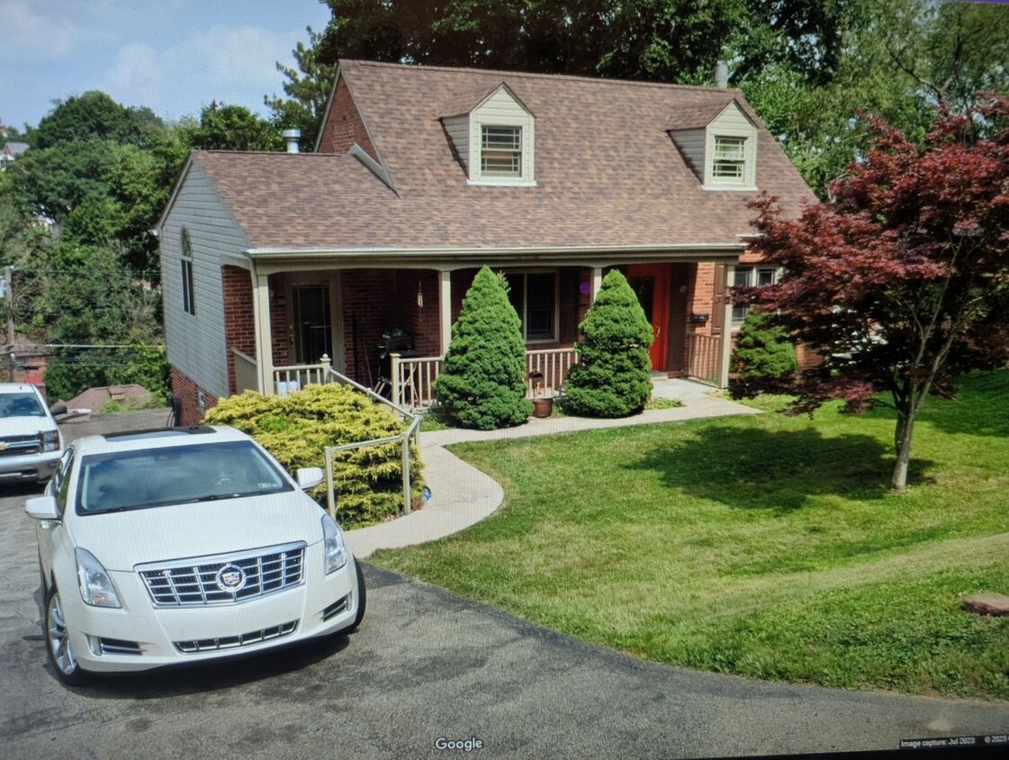 Foto principal - *****GEM OF HOUSE IN PLEASANT HILLS***HUG ...