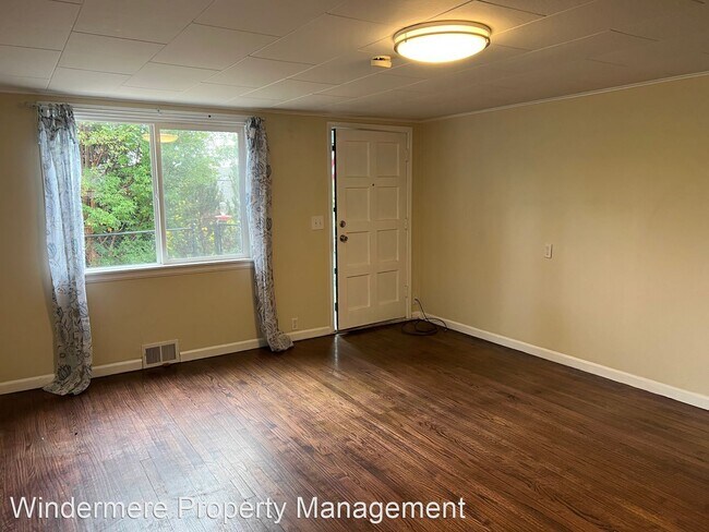 Building Photo - 3 br, 2 bath House - 1337 Elizabeth Avenue