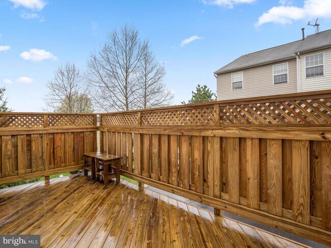 Building Photo - 14151 Gabrielle Way