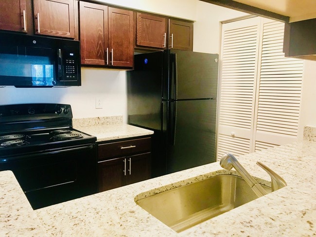 Building Photo - Reflections at Virginia Beach Building Photo - Reflections at Virginia Beach