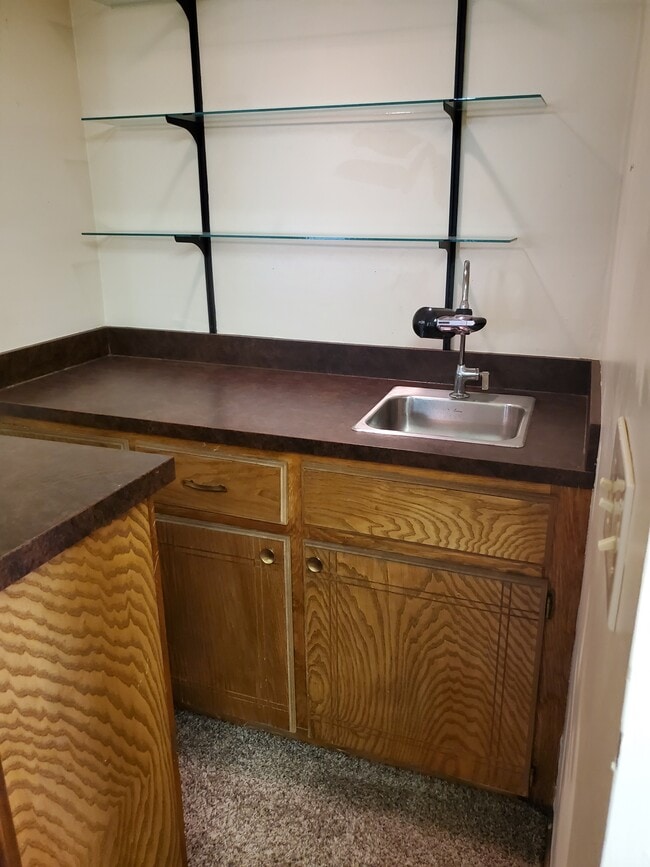 Building Photo - 7903 Debar Cir