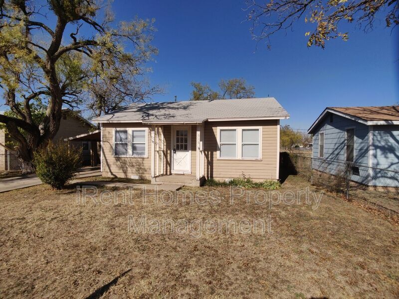 Foto principal - 516 E 41st St