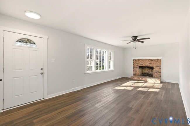 Building Photo - 115 Big Meadows Terrace