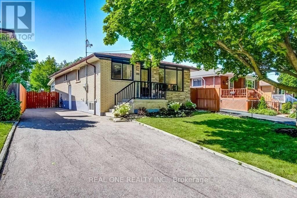 Photo principale - 180 Manning Ave