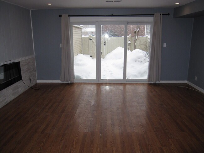 Foto del edificio - 2008 Windsor Dr