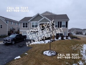 Building Photo - 1782 Ruby Dr