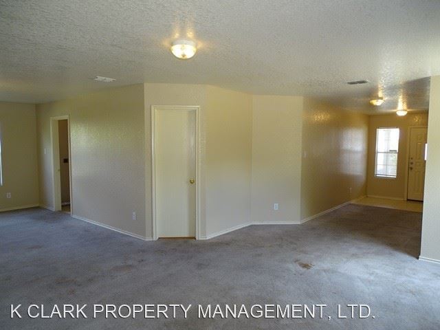 Building Photo - 3 br, 2.5 bath House - 9719 AMBER COVE