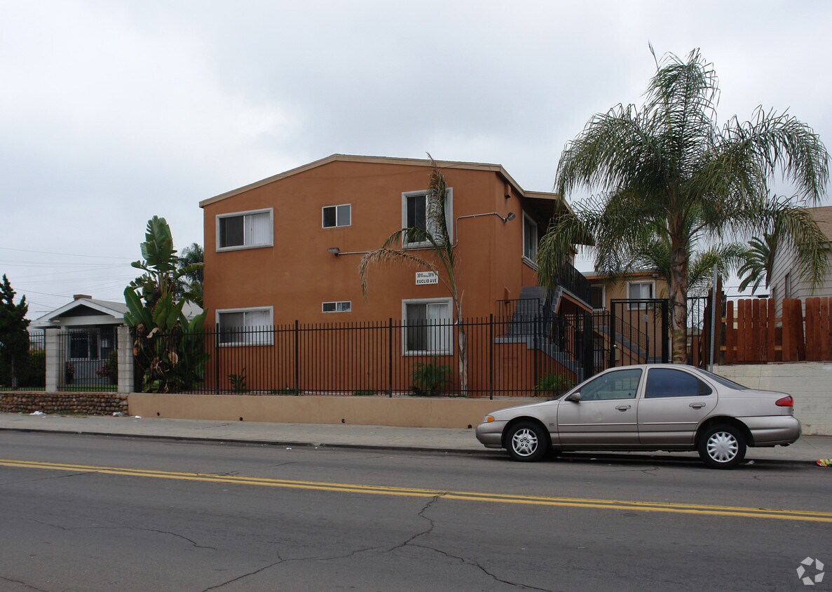 Building Photo - 3810 Euclid Ave