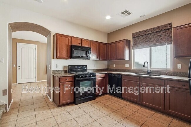 Foto del edificio - 2947 N Evergreen St