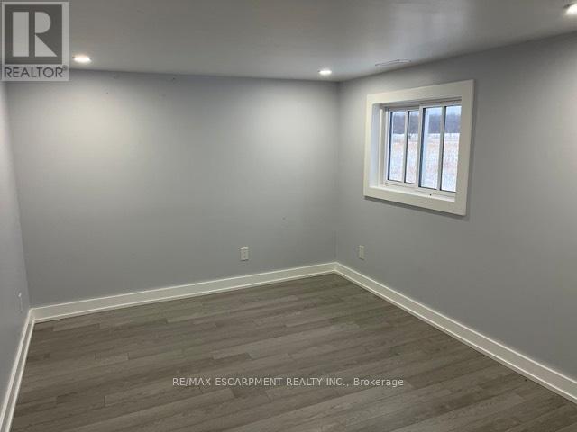 Photo du bâtiment - 6800 Sixteen Rd