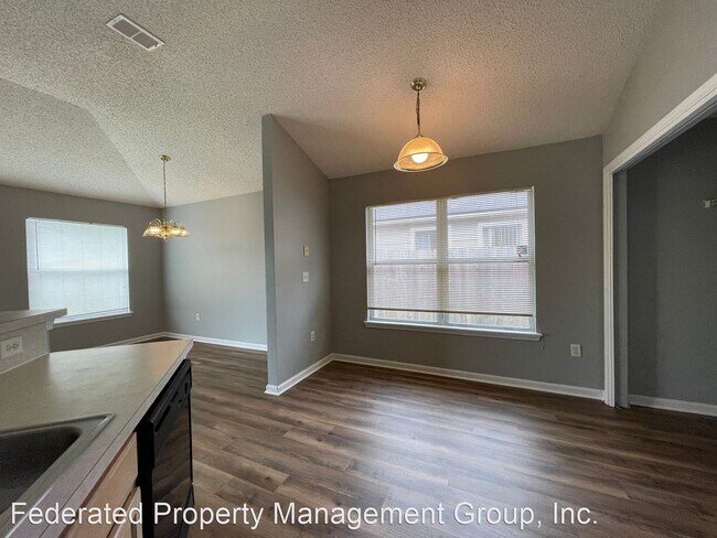 3 br, 2 bath House - 8057 LEAFCREST DRIVE photo'