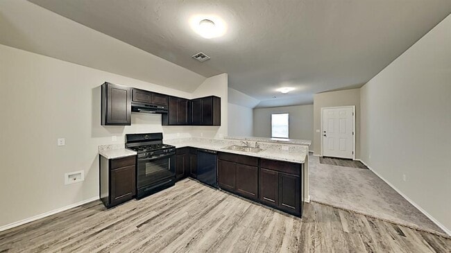 Building Photo - 2501 Ressie Ln