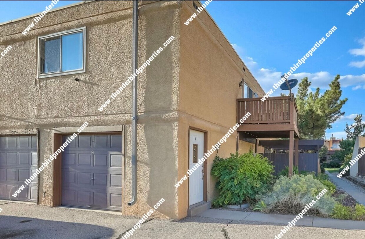 8425 Heights Rd NE, Albuquerque, NM 87111 House Rental in Albuquerque